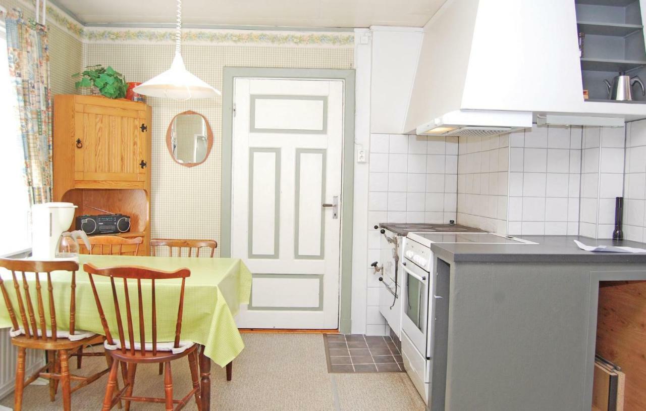 3 Bedroom Amazing Home In Lnsboda Falsehult Zewnętrze zdjęcie